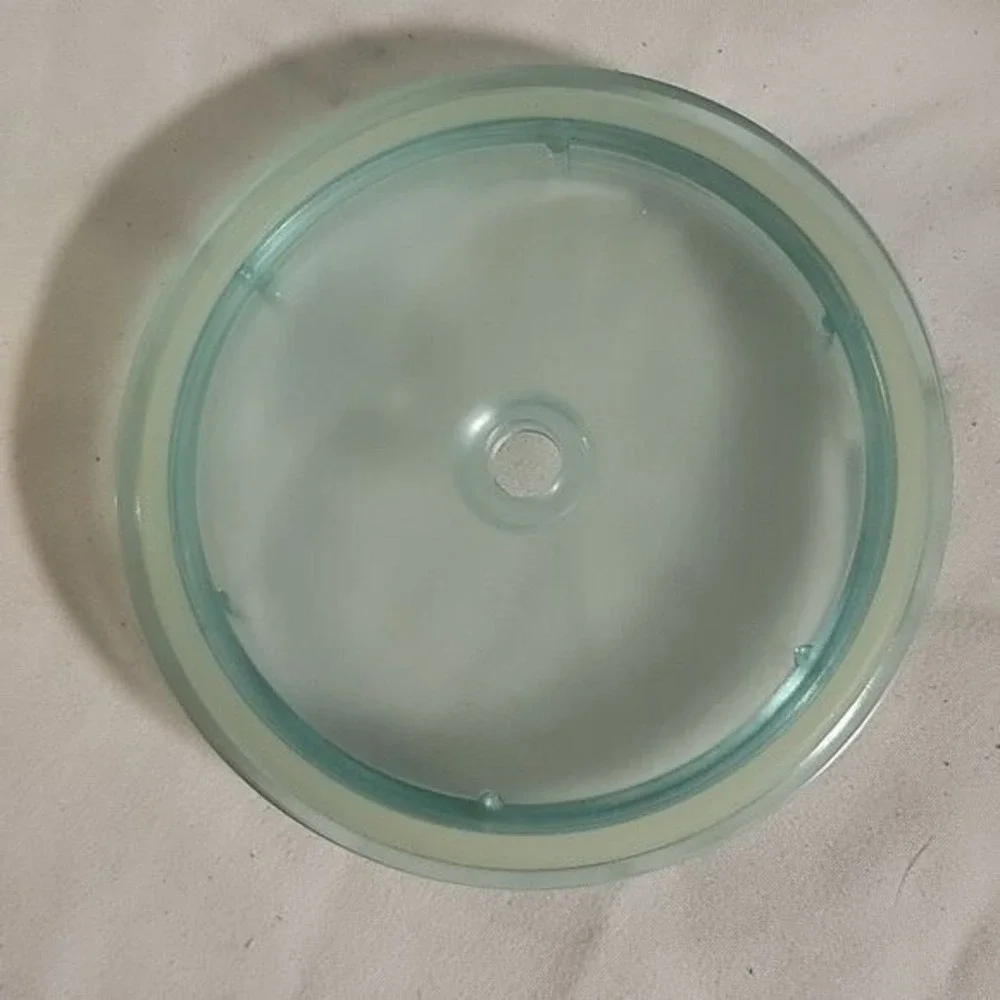 Starbucks Iridescent Tumbler Cold Cup Mermaid‎ Scale Texture 24 fl oz mermaid